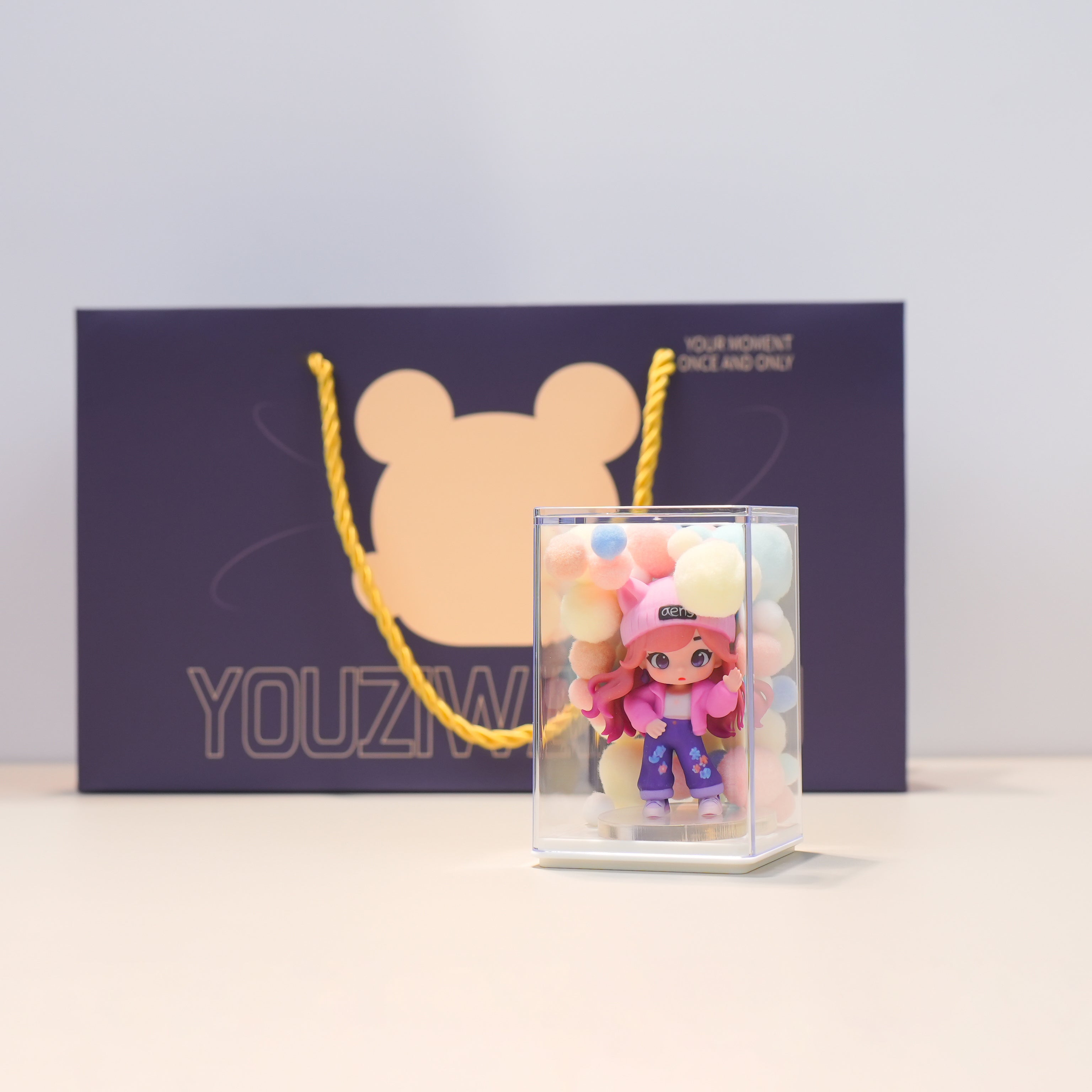 Customized 3D Figurine Gift Box - Best Gift Choice For Gift Giving（Gift box set: includes a wooden frame box and an acrylic transparent box）