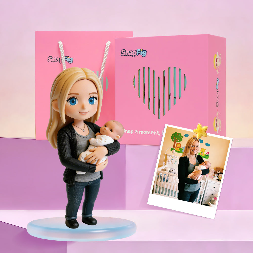 SnapFig custom 3D full body figurine of a stylish mother